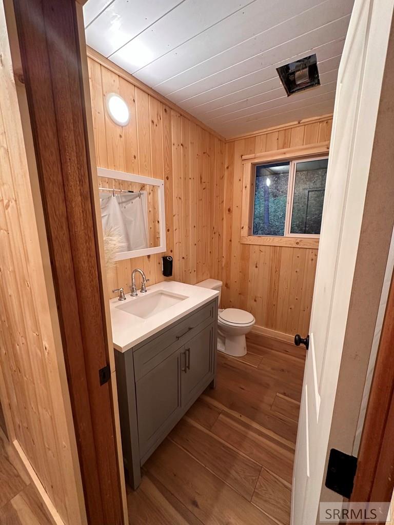 6 Upper Coyote Hollow