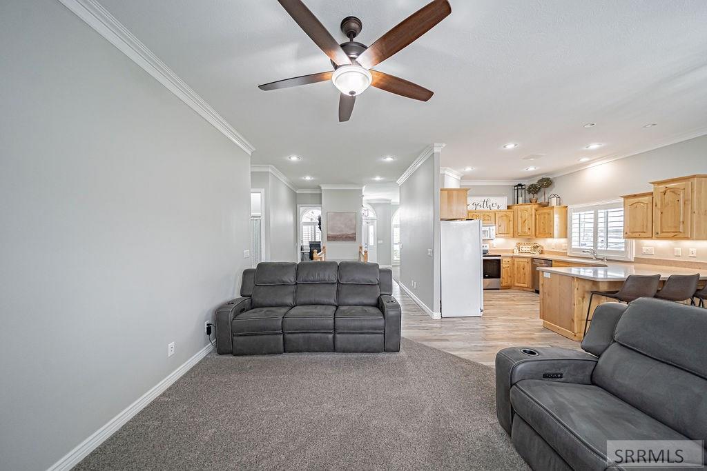 1785 Cabellaro Drive