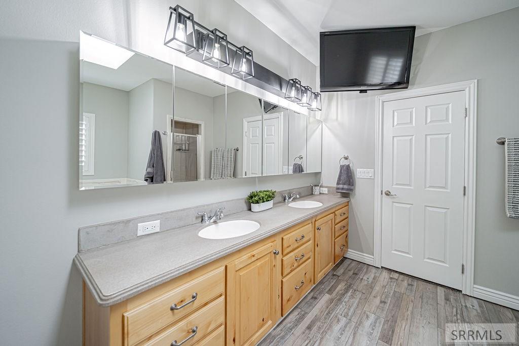 1785 Cabellaro Drive