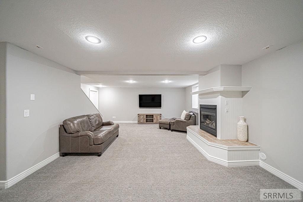 1785 Cabellaro Drive