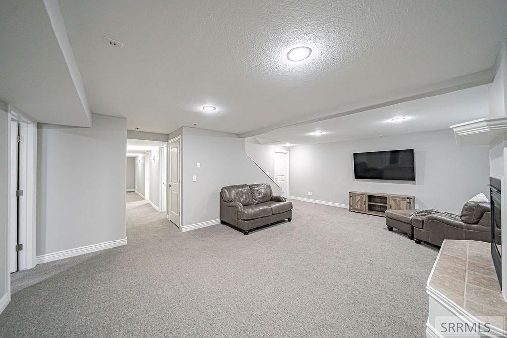 1785 Cabellaro Drive