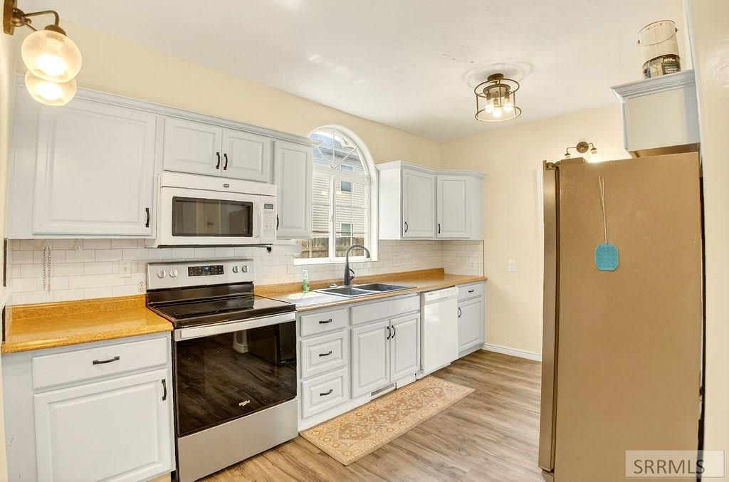 941 N Harrison Avenue