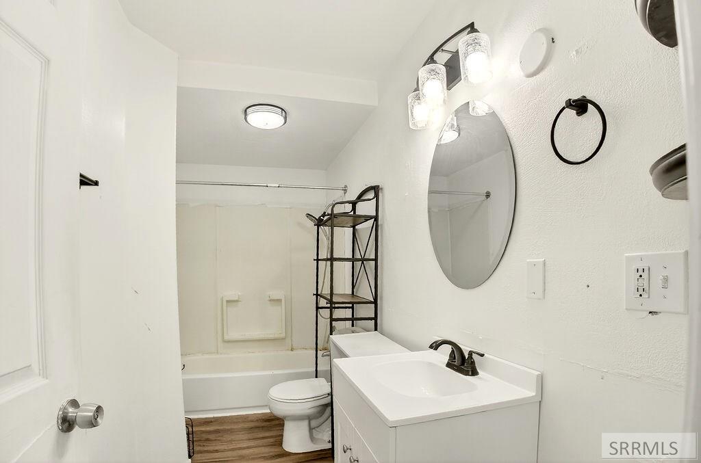 941 N Harrison Avenue