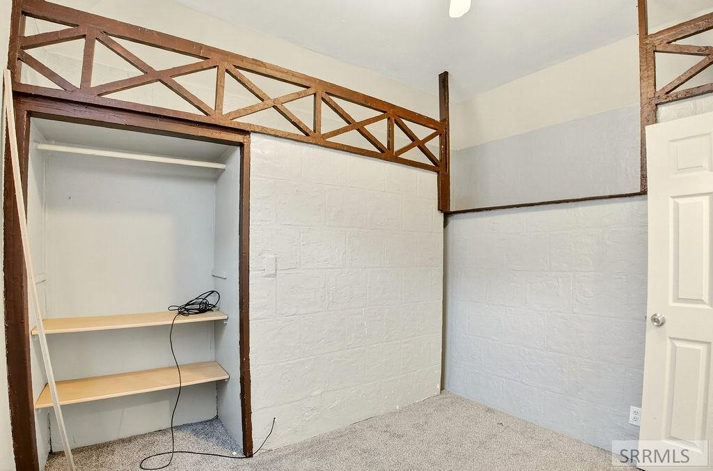 941 N Harrison Avenue