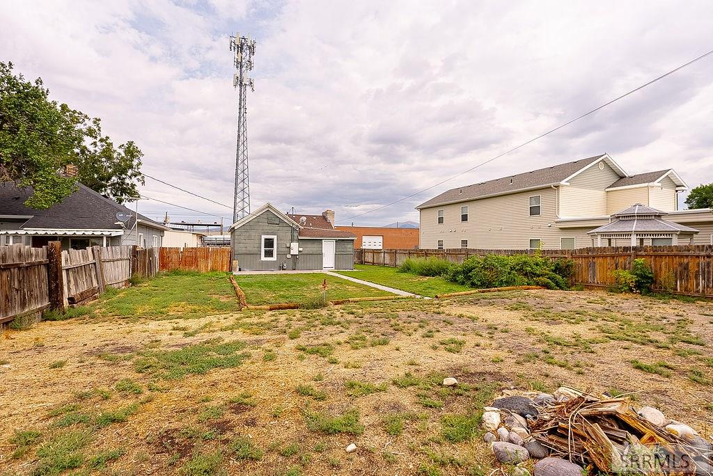 941 N Harrison Avenue