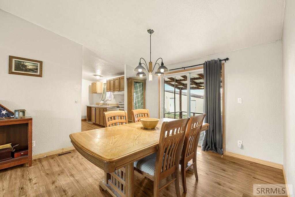 13474 N Yellowstone Hwy