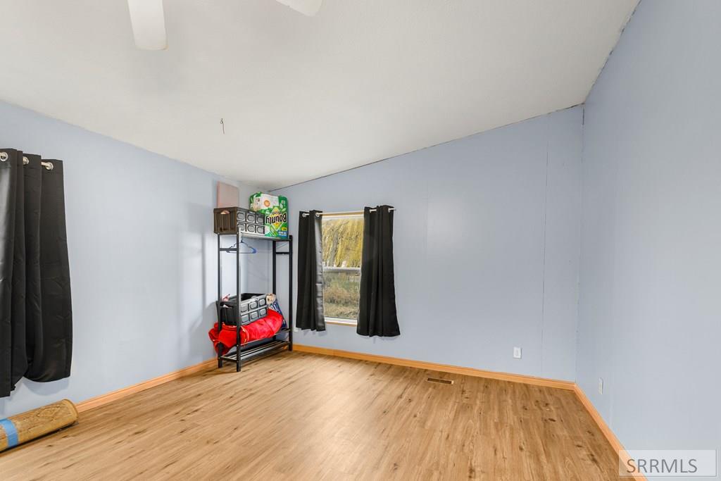 13474 N Yellowstone Hwy