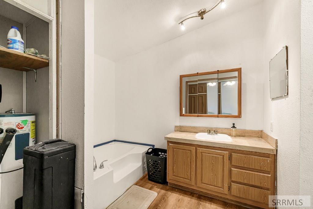 13474 N Yellowstone Hwy