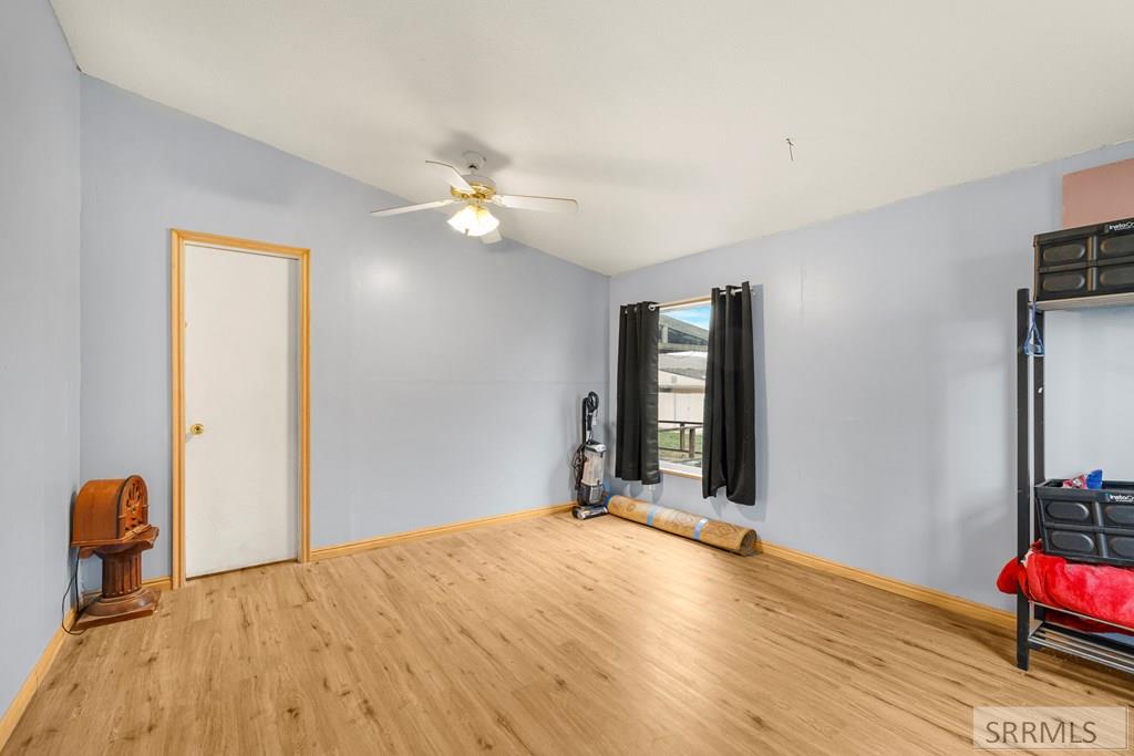 13474 N Yellowstone Hwy