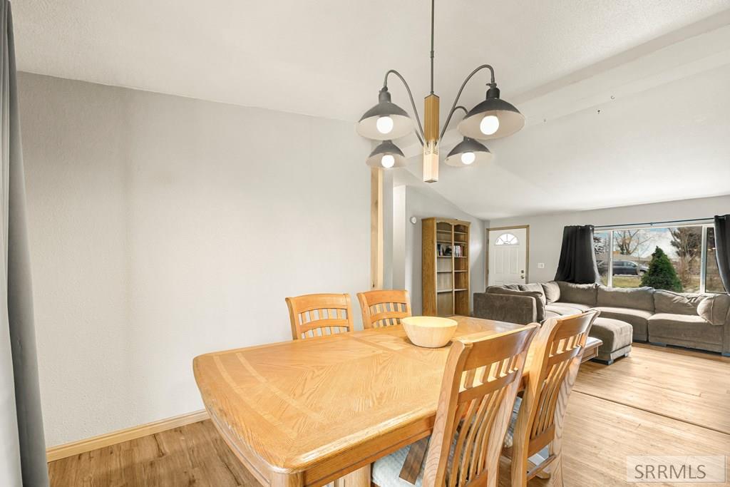 13474 N Yellowstone Hwy