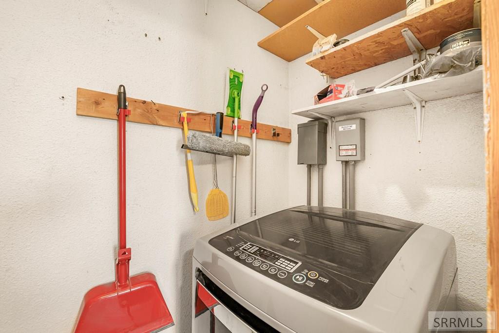 13474 N Yellowstone Hwy