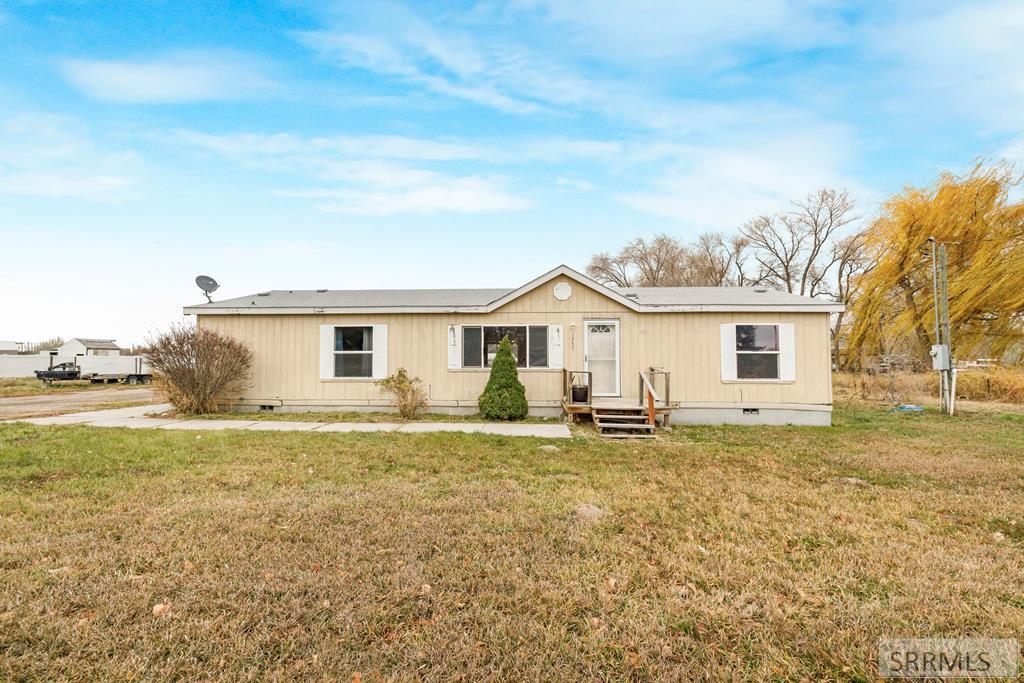 13474 N Yellowstone Hwy