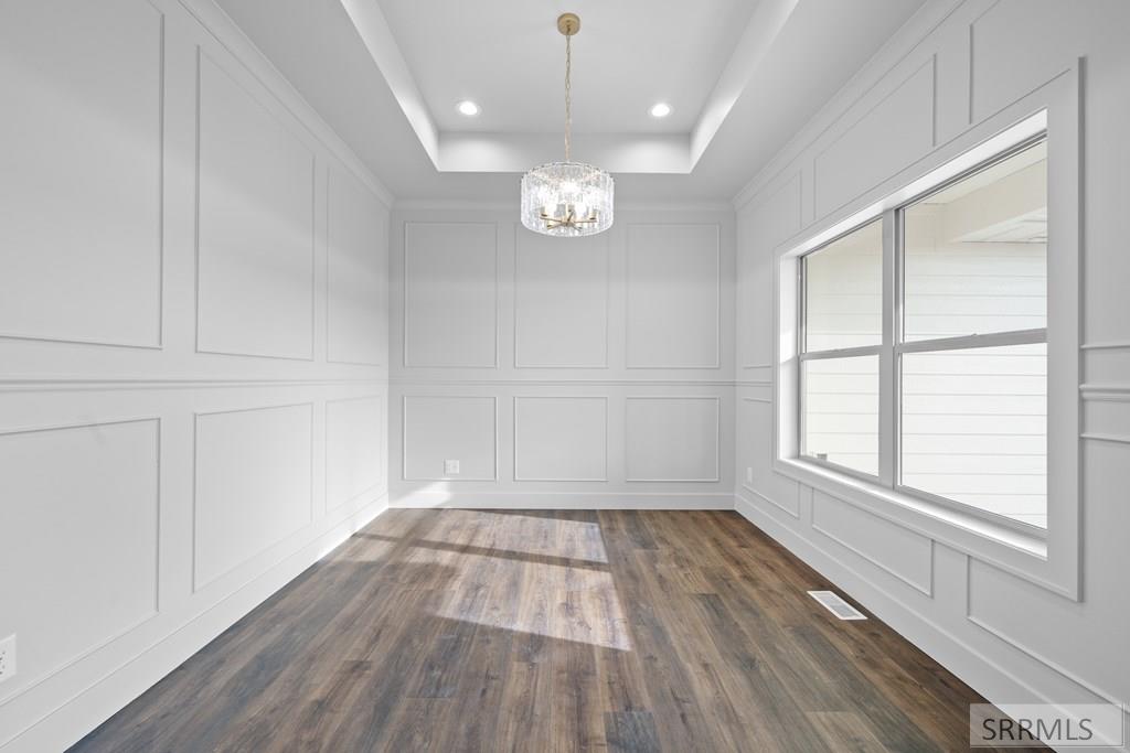 5768 Dune Village Way