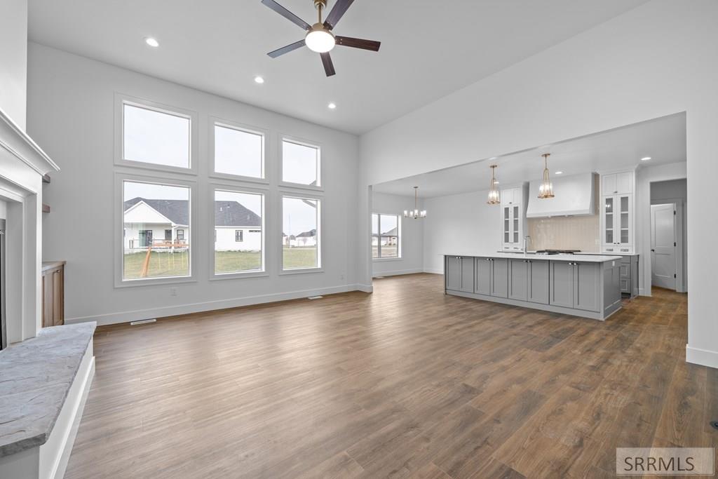 5768 Dune Village Way