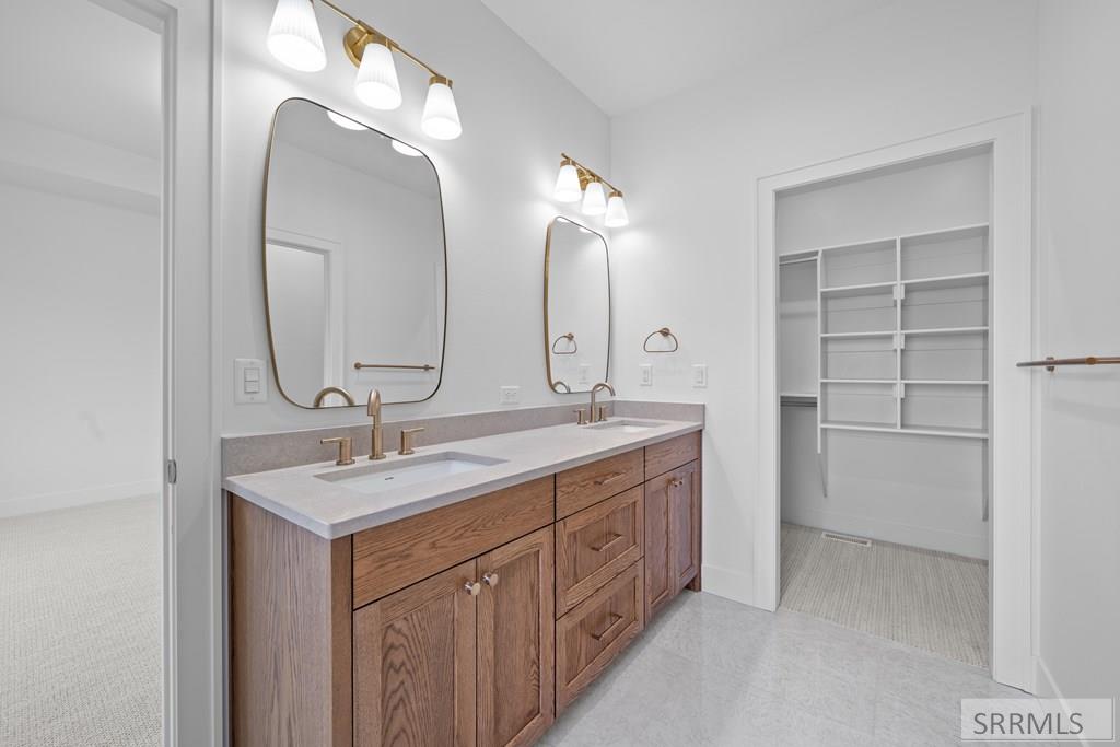 5768 Dune Village Way