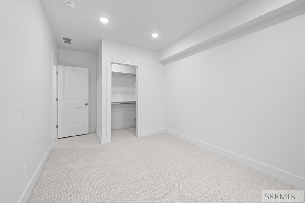 5768 Dune Village Way