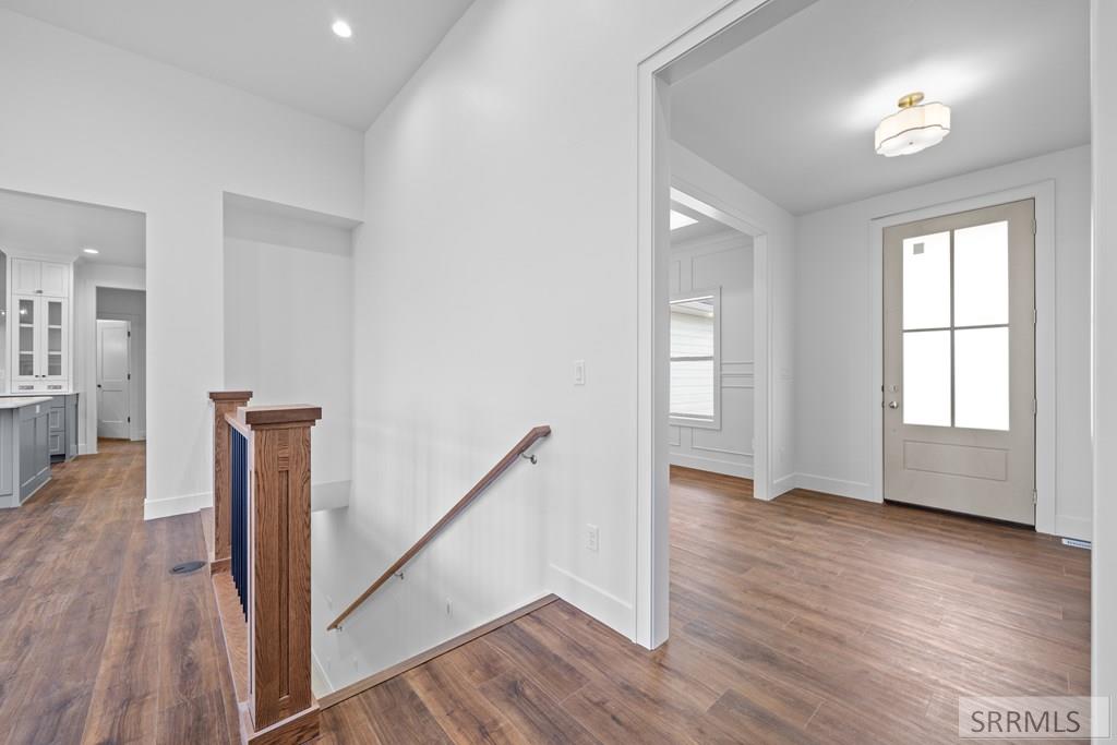 5768 Dune Village Way