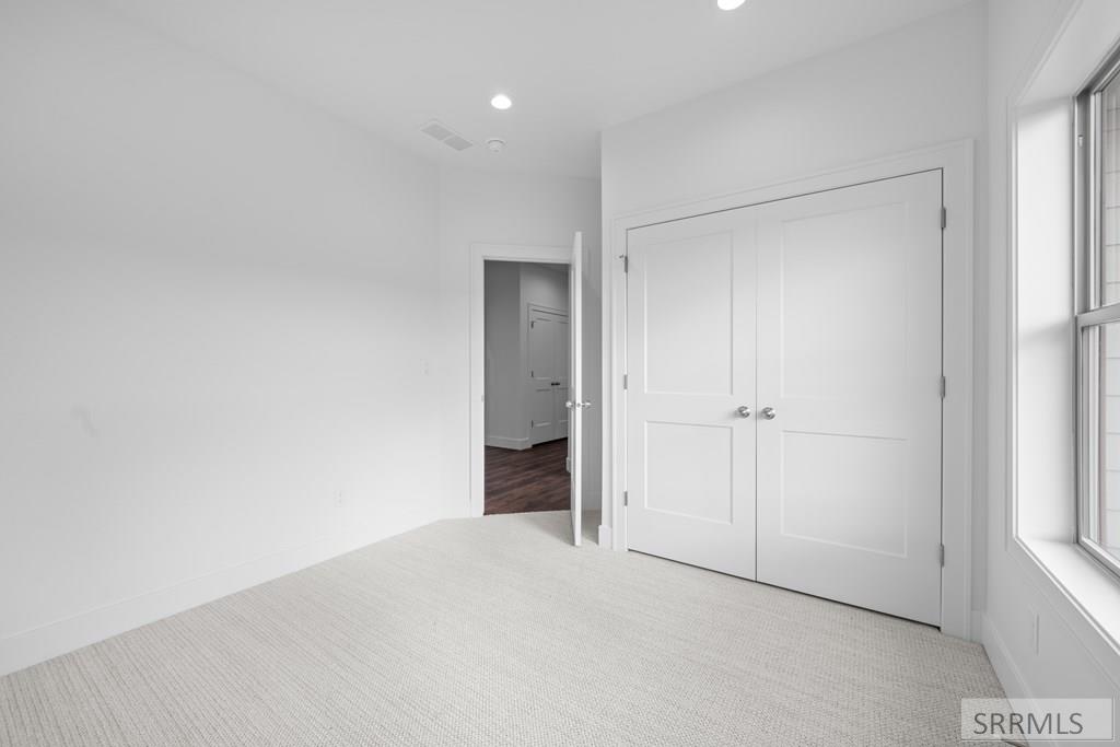 5768 Dune Village Way