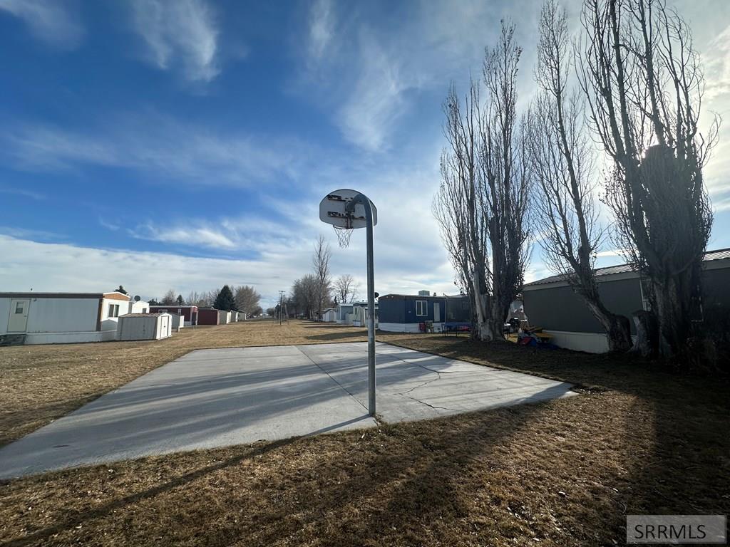 315 W Oak Street # 9 Unit: #9