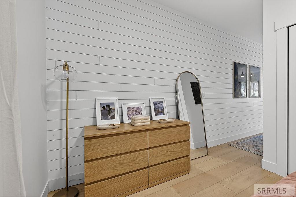 64 N 3rd W # 100s Unit: #100s