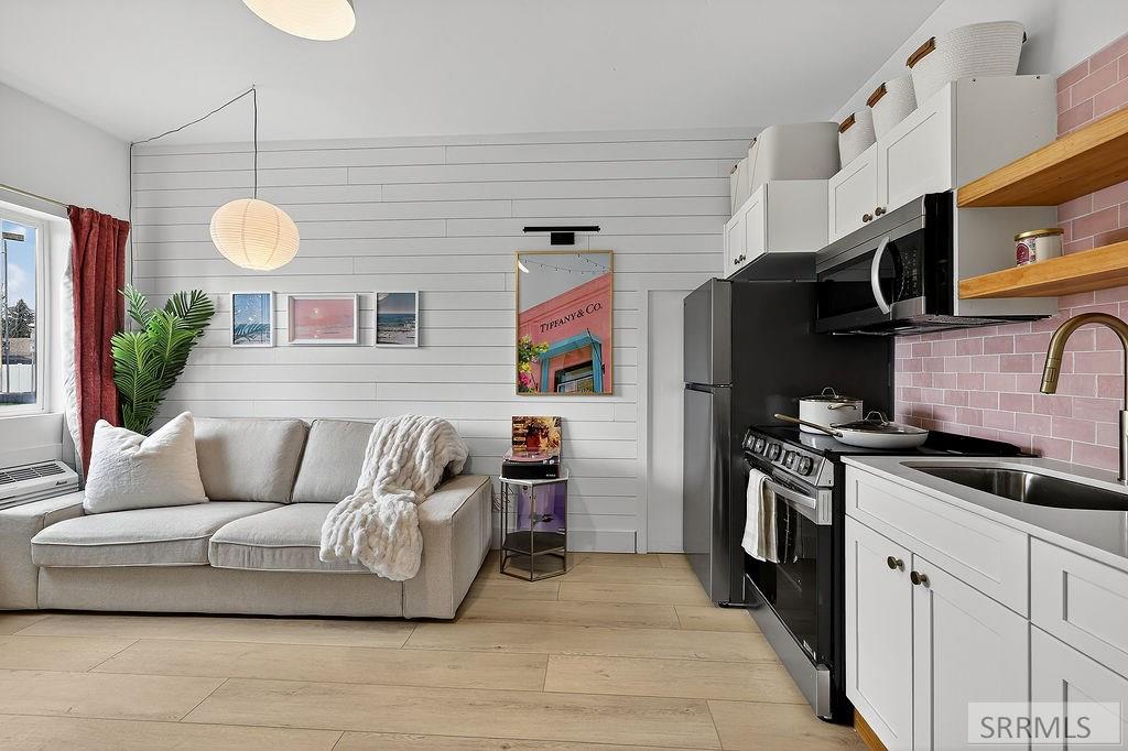 64 N 3rd W # 103 Unit: #103