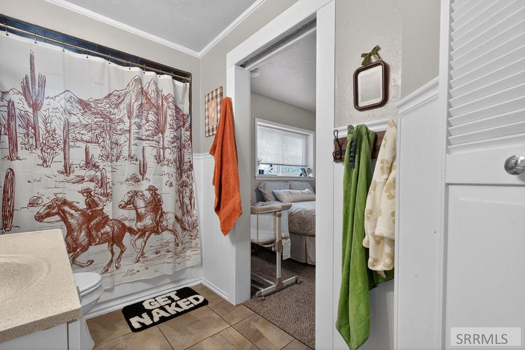 337 N Johnson Avenue