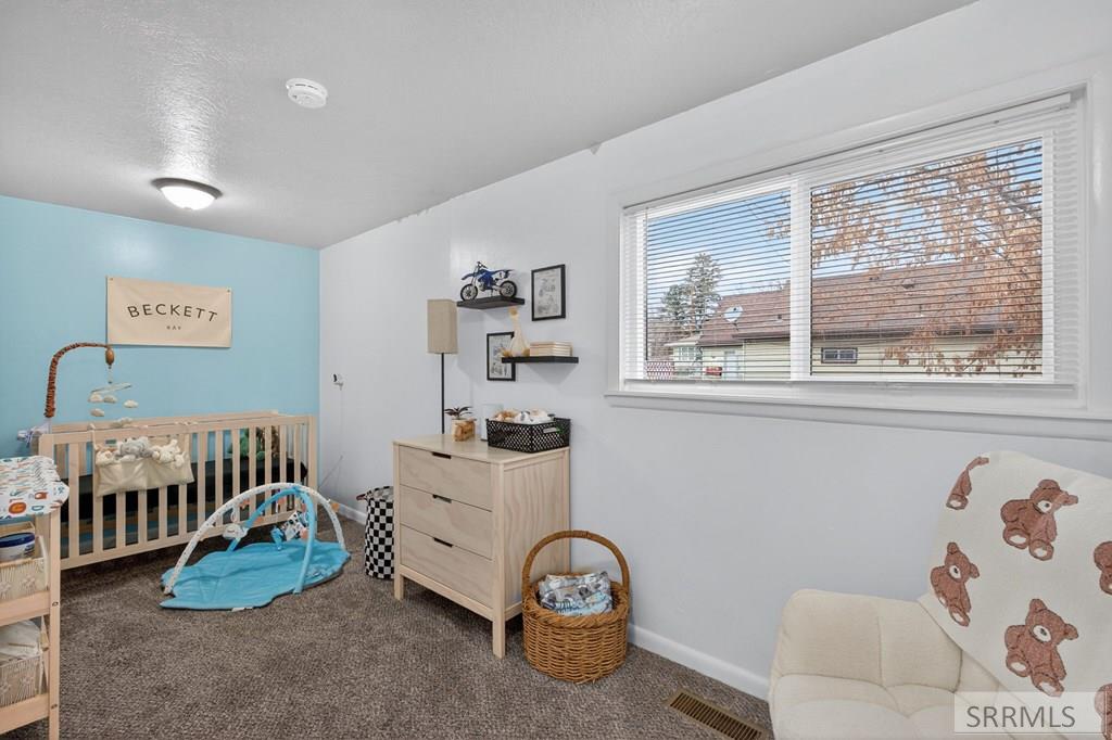 337 N Johnson Avenue