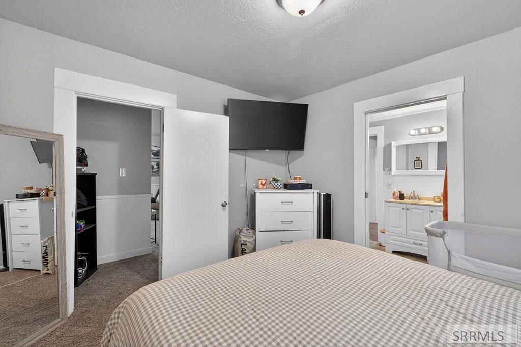 337 N Johnson Avenue