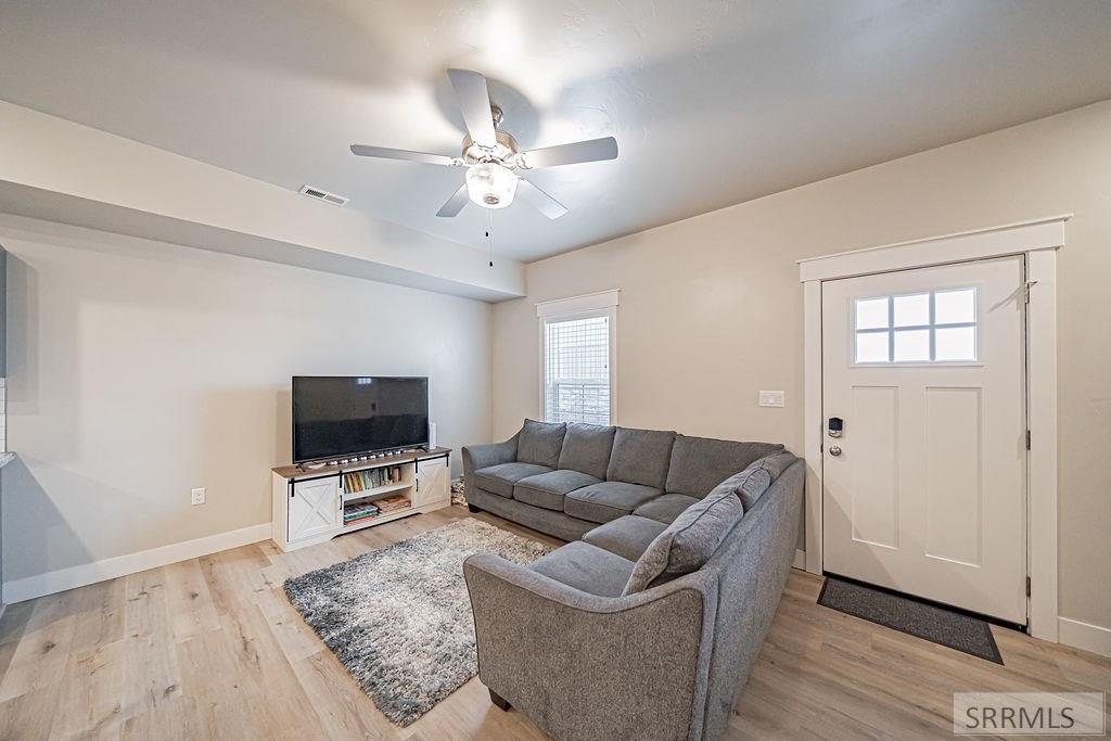 359 N 3rd W # 203 Unit: #203