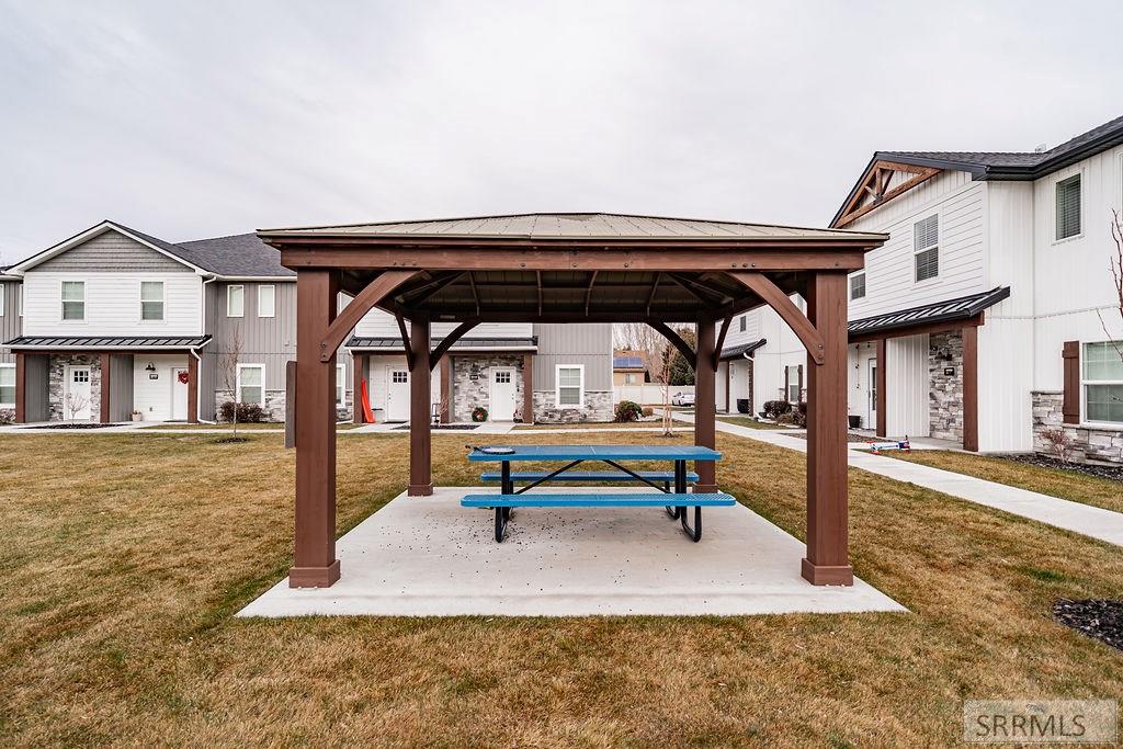 359 N 3rd W # 203 Unit: #203