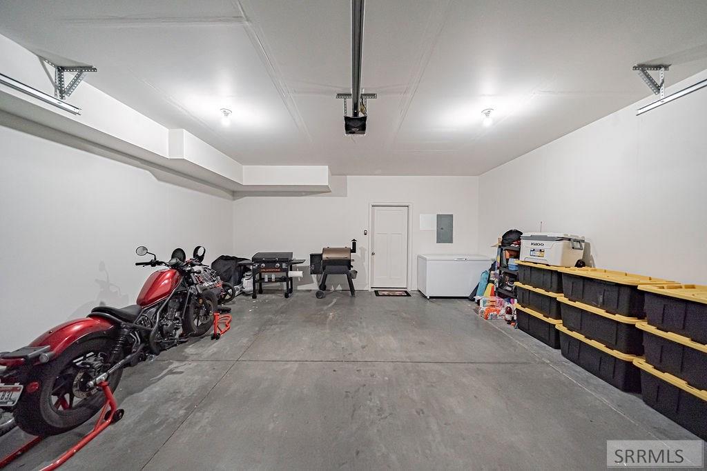 359 N 3rd W # 203 Unit: #203