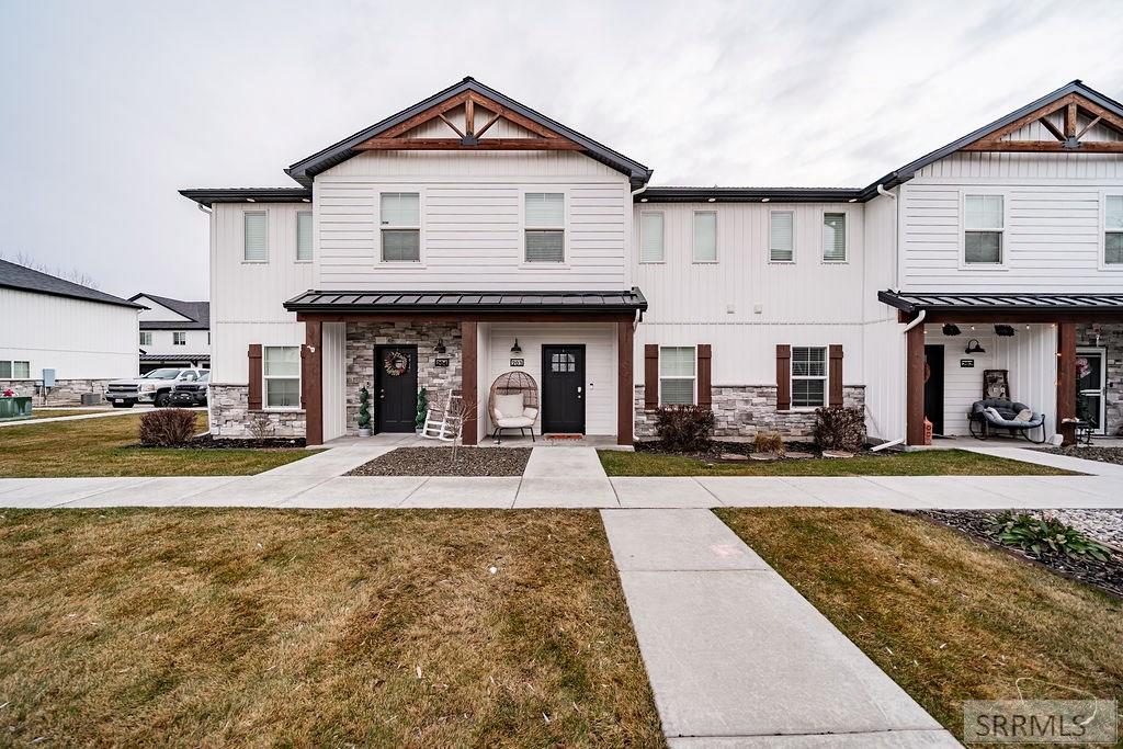 359 N 3rd W # 203 Unit: #203