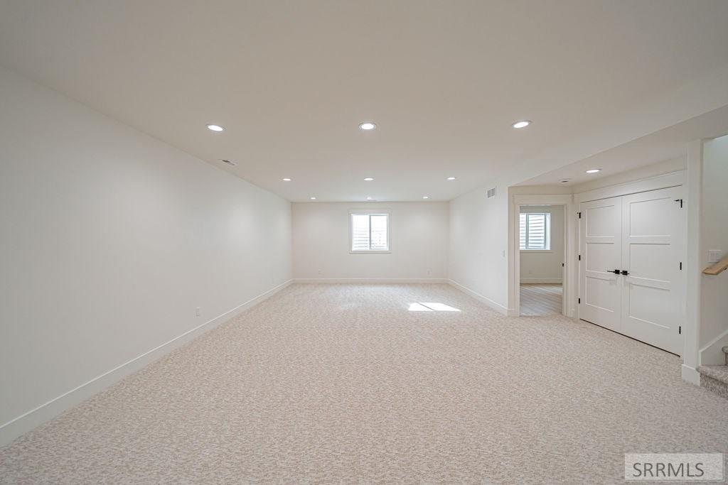 430 Saddle Rock Lane