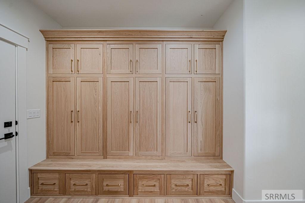 430 Saddle Rock Lane