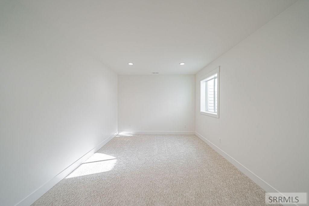 430 Saddle Rock Lane