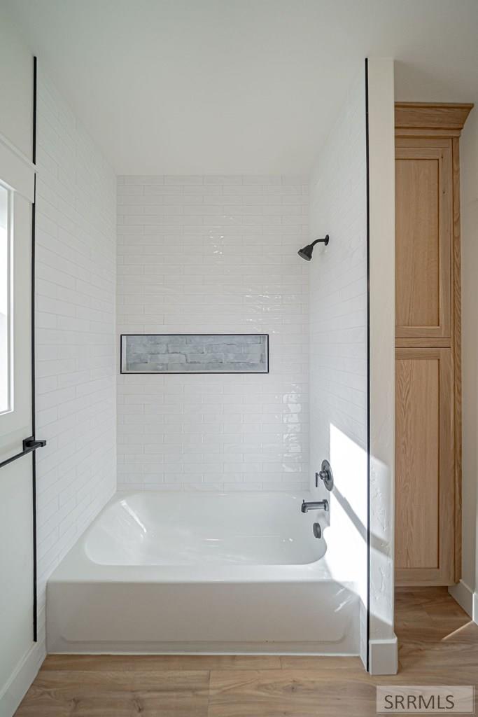 430 Saddle Rock Lane