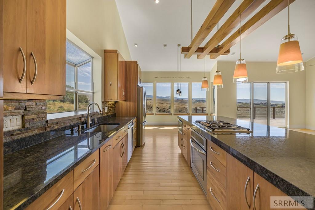 5032 Powerhouse Drive