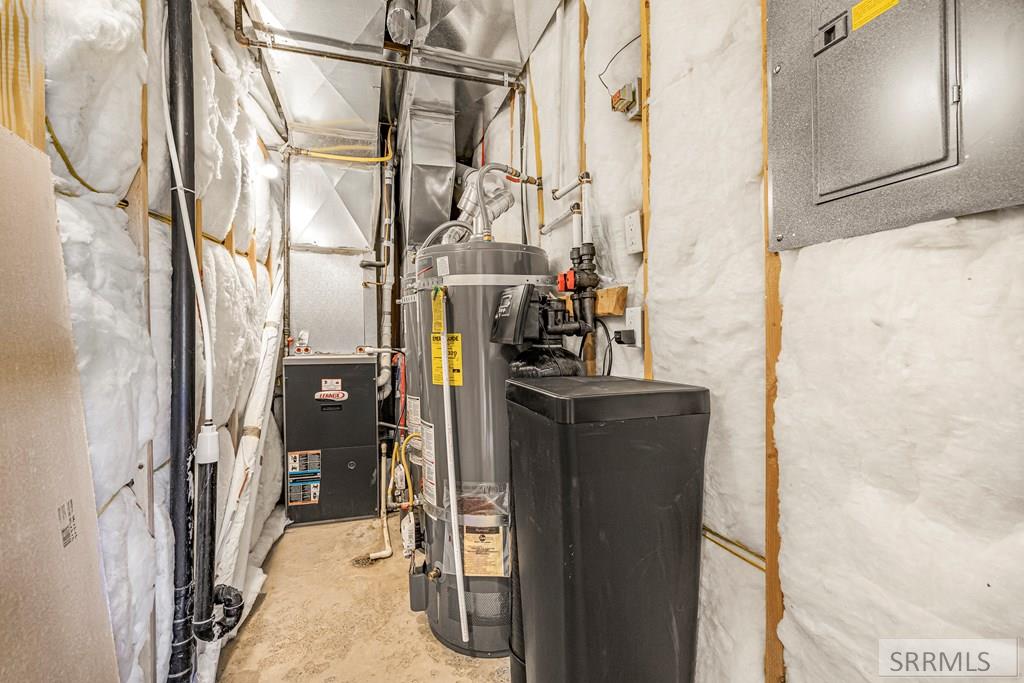 5032 Powerhouse Drive