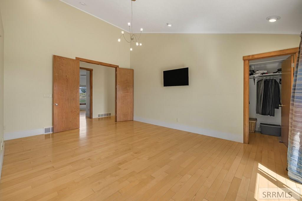 5032 Powerhouse Drive