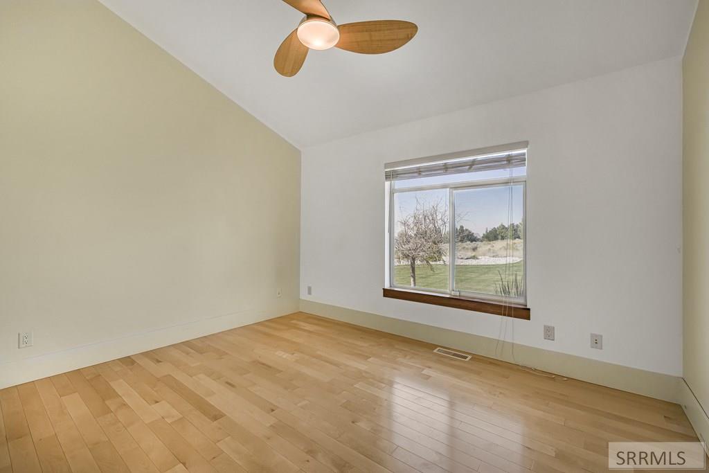 5032 Powerhouse Drive