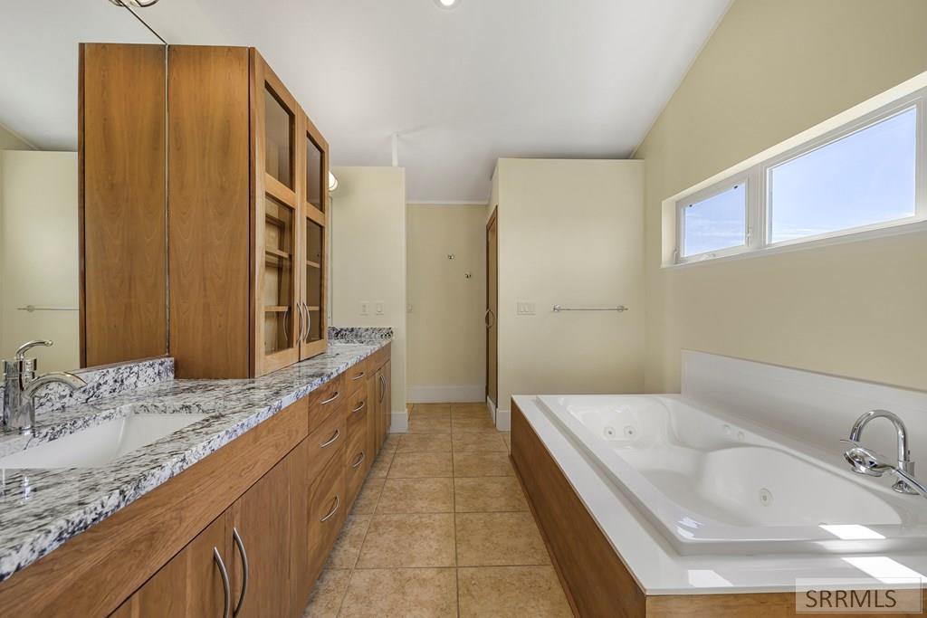 5032 Powerhouse Drive