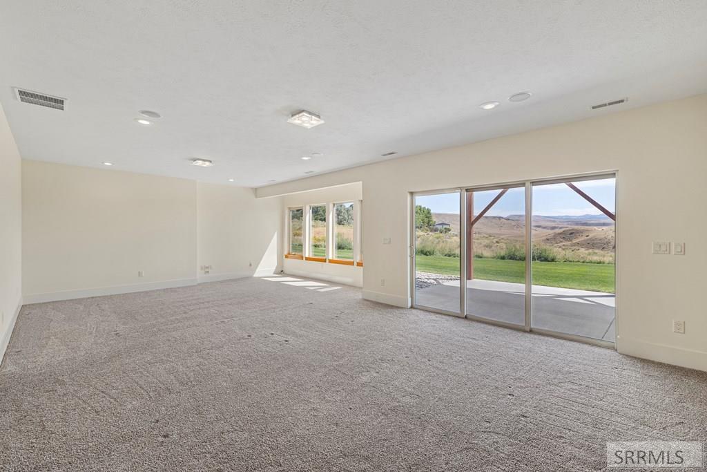 5032 Powerhouse Drive