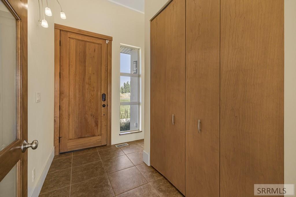 5032 Powerhouse Drive