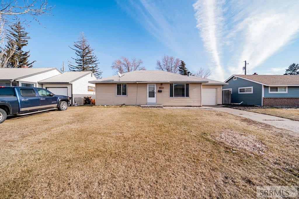 1655 Ponderosa Drive