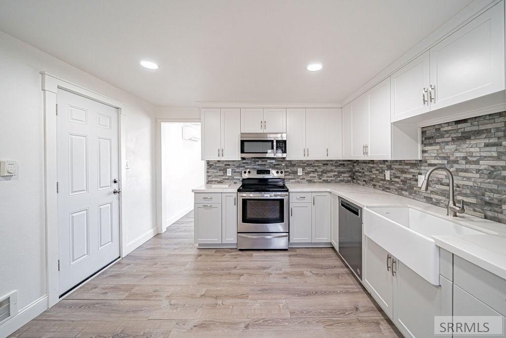 1655 Ponderosa Drive