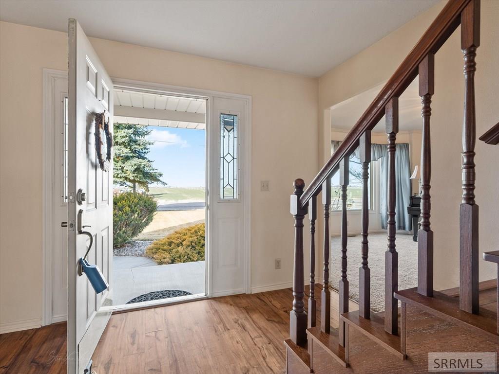 12568 N Hawthorne Road