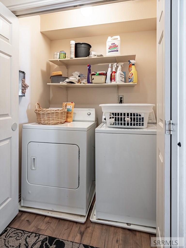 12568 N Hawthorne Road