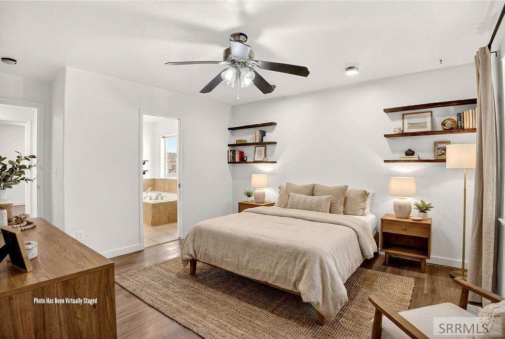 5225 S Thunder Drive