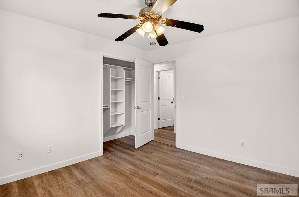 5225 S Thunder Drive