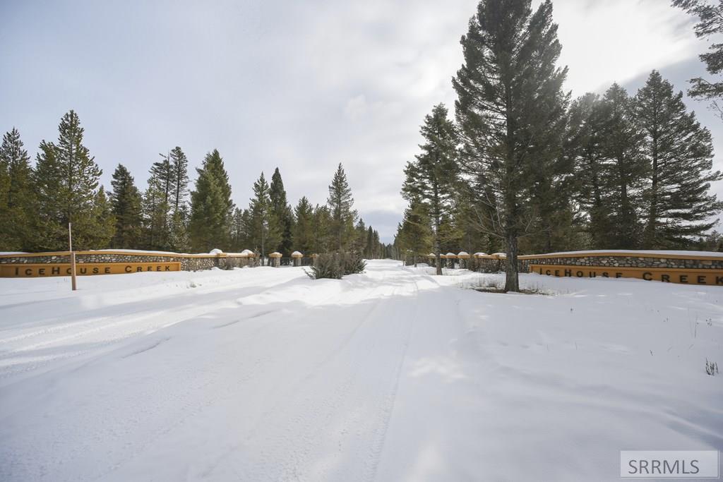 4033 Brooks Blaze Lane